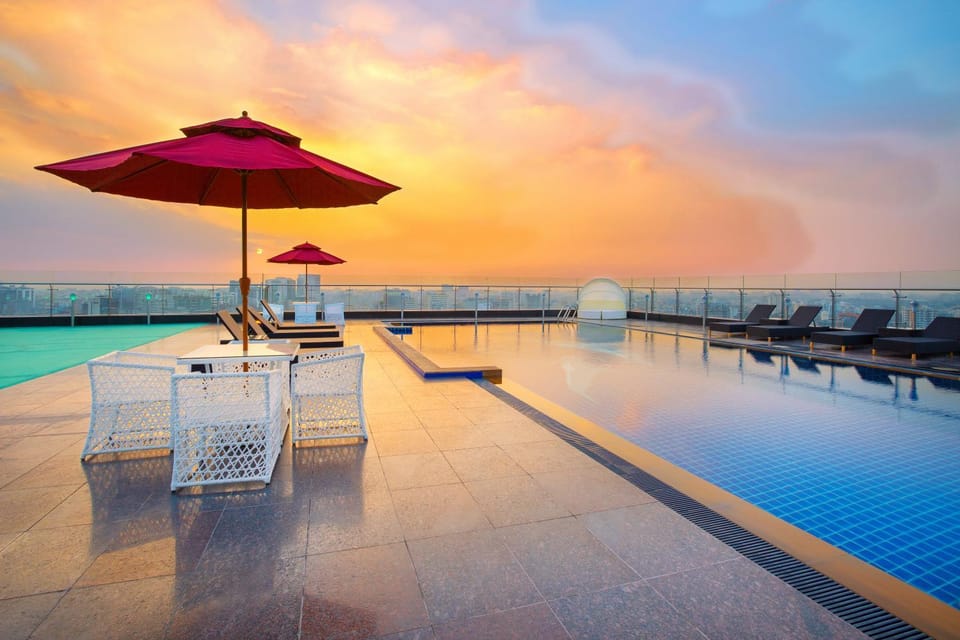 Balcony/Terrace, Swimming pool, Swimming pool, Sunrise, Sunset