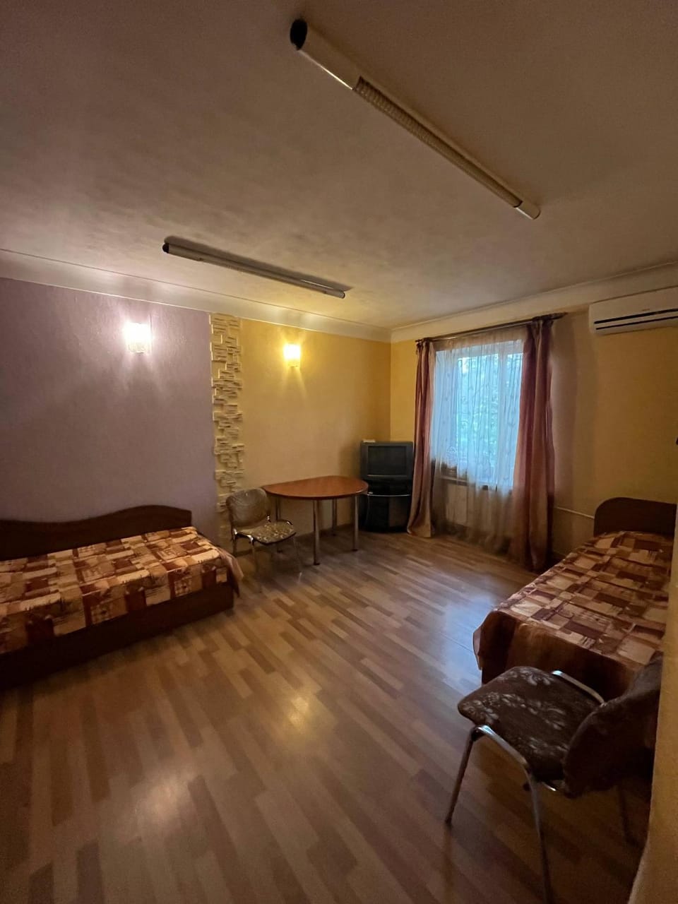 Двокіматна квартира в центрі, 3 окремі спальні ліжка Apartment in Dnipropetrovsk Oblast