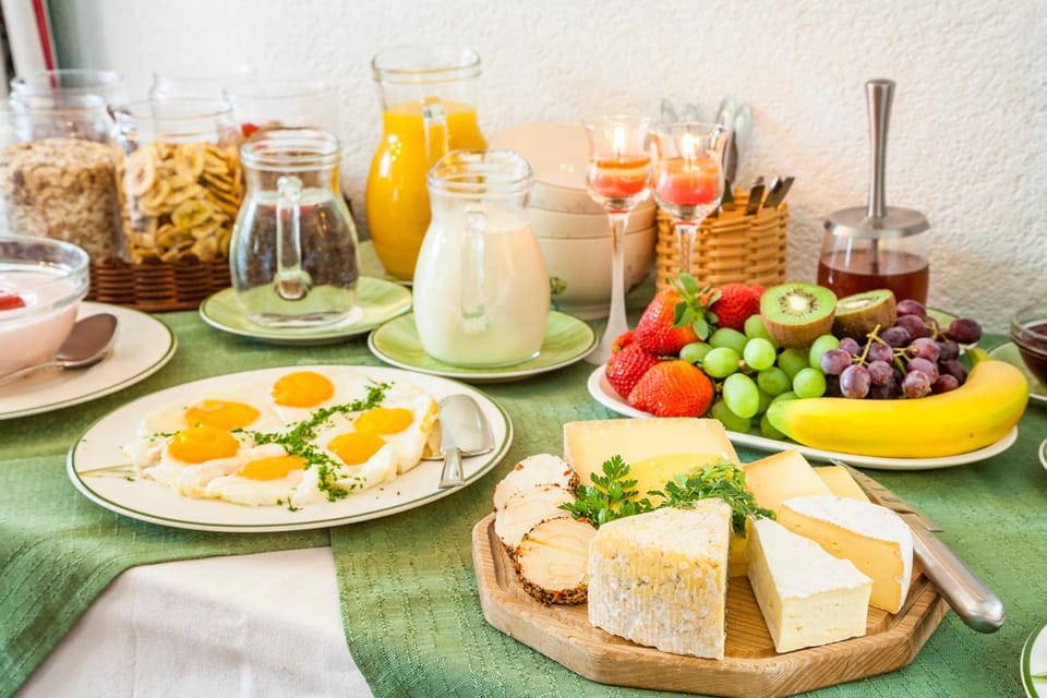 Buffet breakfast