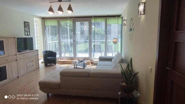 LuxApartament 3 - z dużym tarasem i garażem w Zeta Park Apartment in Czechia