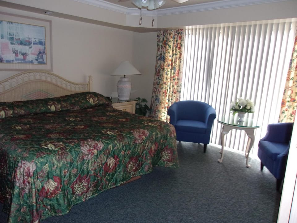 Unit 62 - Treeloft - 3 Bedroom VIlla Apartment in Village Four Seasons