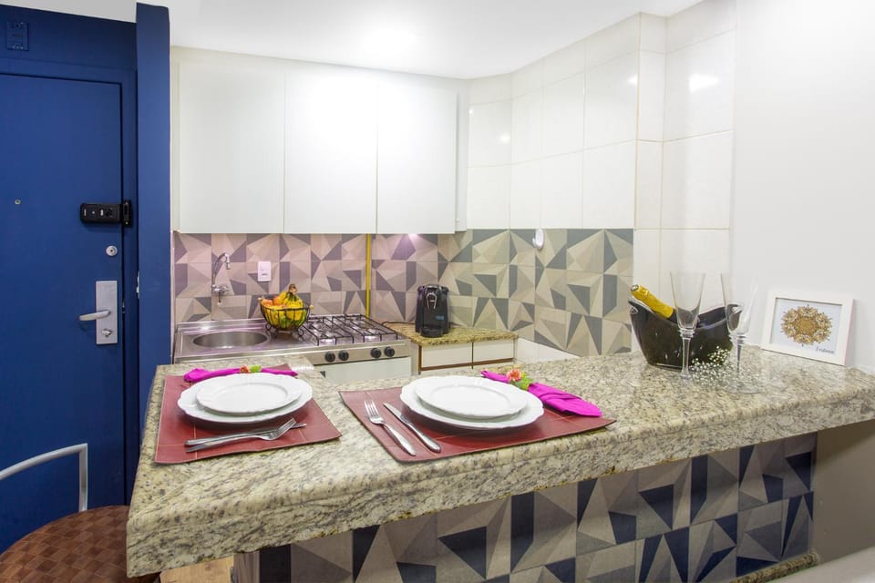 Dining area, Communal kitchen, stove