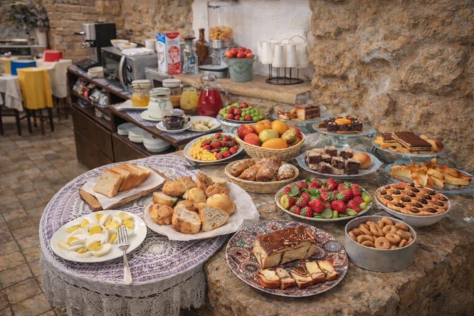 Breakfast, Continental breakfast, Buffet breakfast