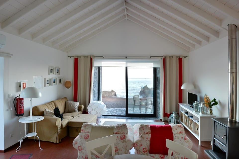 Living room, Decorative detail