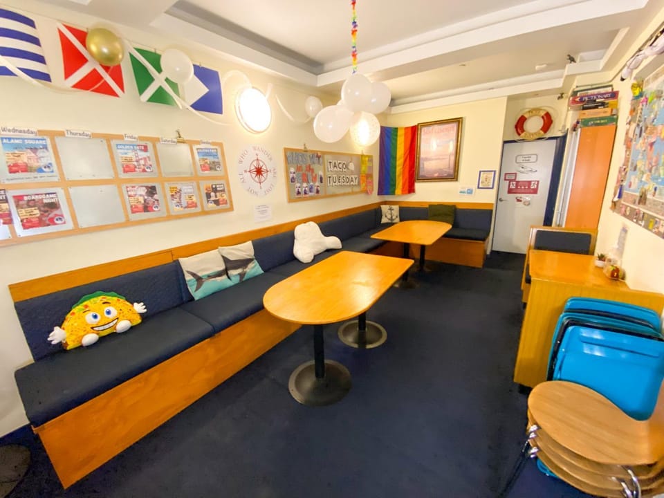 Communal lounge/ TV room, Dining area