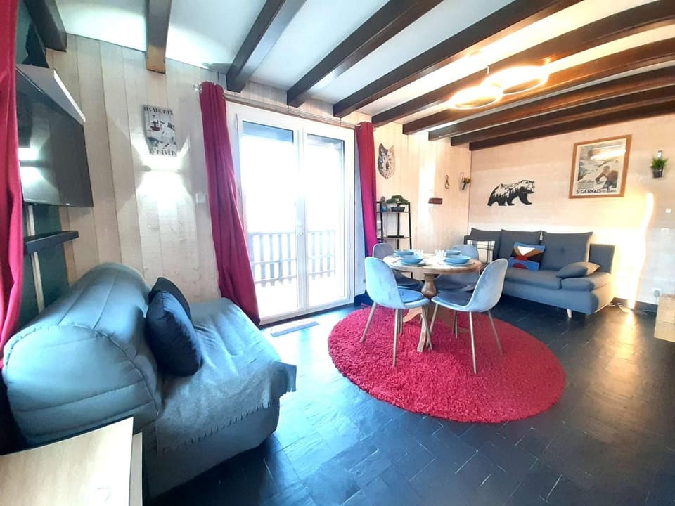 Studio spacieux pour 4 personnes à 1700m avec balcon, accès direct aux pistes et équipements complets. - FR-1-457-290 Apartment in Saint-Lary-Soulan