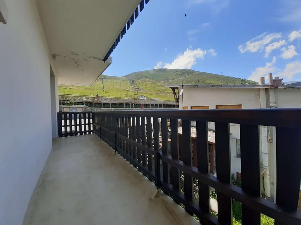 Studio spacieux pour 4 personnes à 1700m avec balcon, accès direct aux pistes et équipements complets. - FR-1-457-290 Apartment in Saint-Lary-Soulan