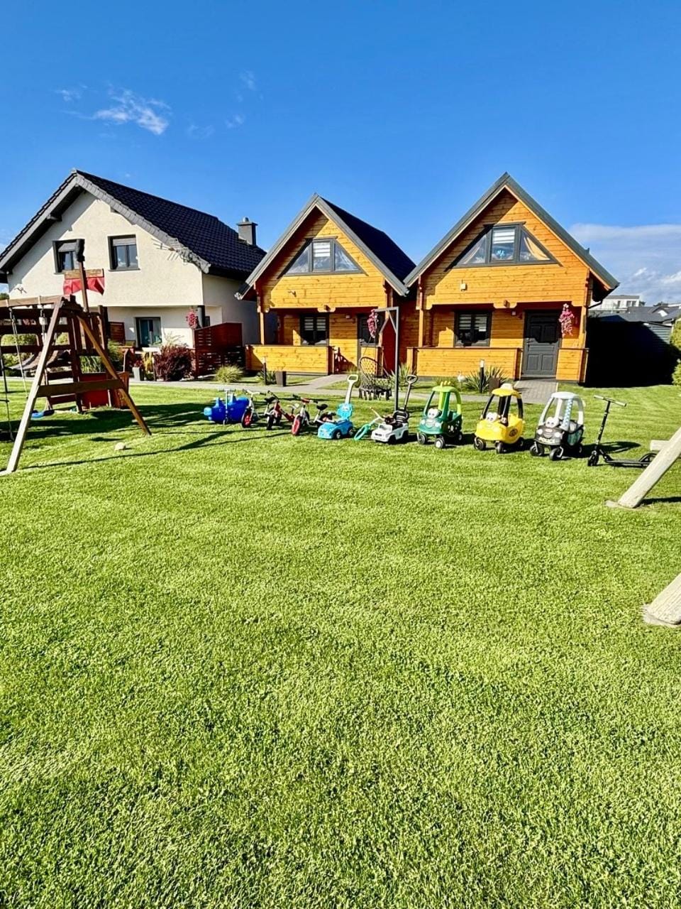 Delfinek - Domki Apartamenty House in West Pomeranian Voivodeship, Poland