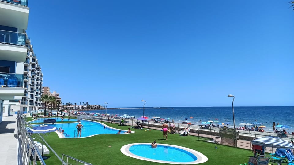 Sea view, Swimming pool