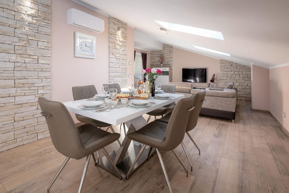 Oliva & Hedera Viridi Apartment in Istria County