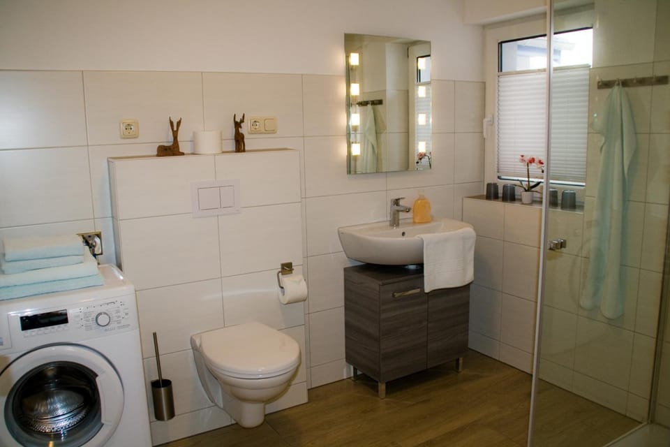 FeWo Rothirsch - Heuser Prerow Apartment in Prerow