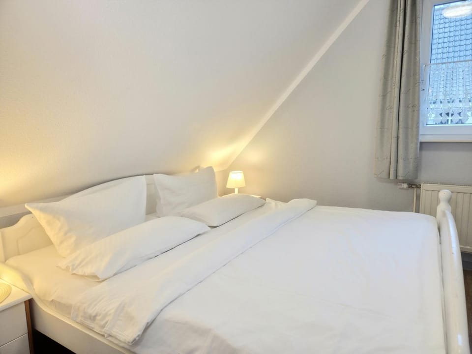 FeWo Waldkauz - Ulenhoef Apartment in Prerow