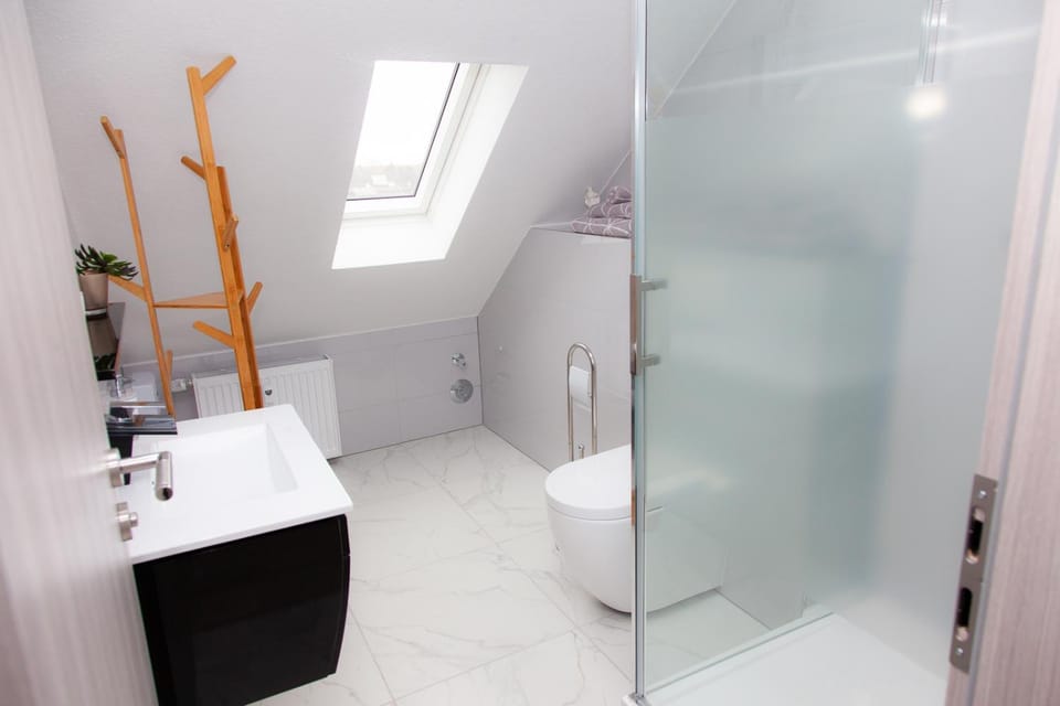 Shower, Toilet, Bathroom