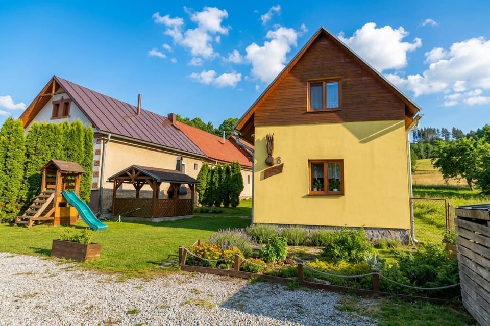 Property building, Garden view