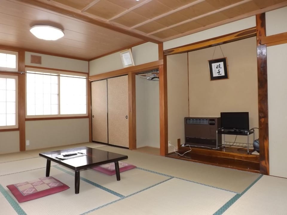Togakushi- Kogen Minshuku Rindo Bed and Breakfast in Nagano Prefecture