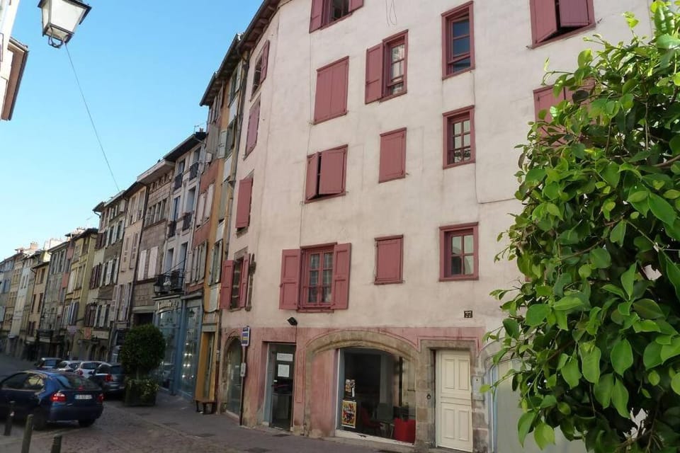 STUDIO PANNESSAC pour 1 personne Apartment in Auvergne-Rhône-Alpes