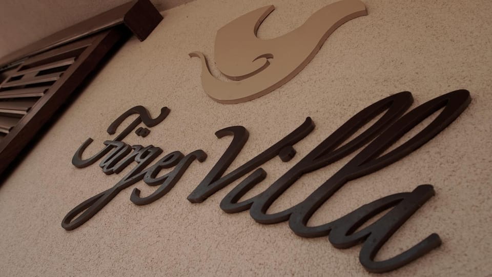 Property logo or sign, Logo/Certificate/Sign
