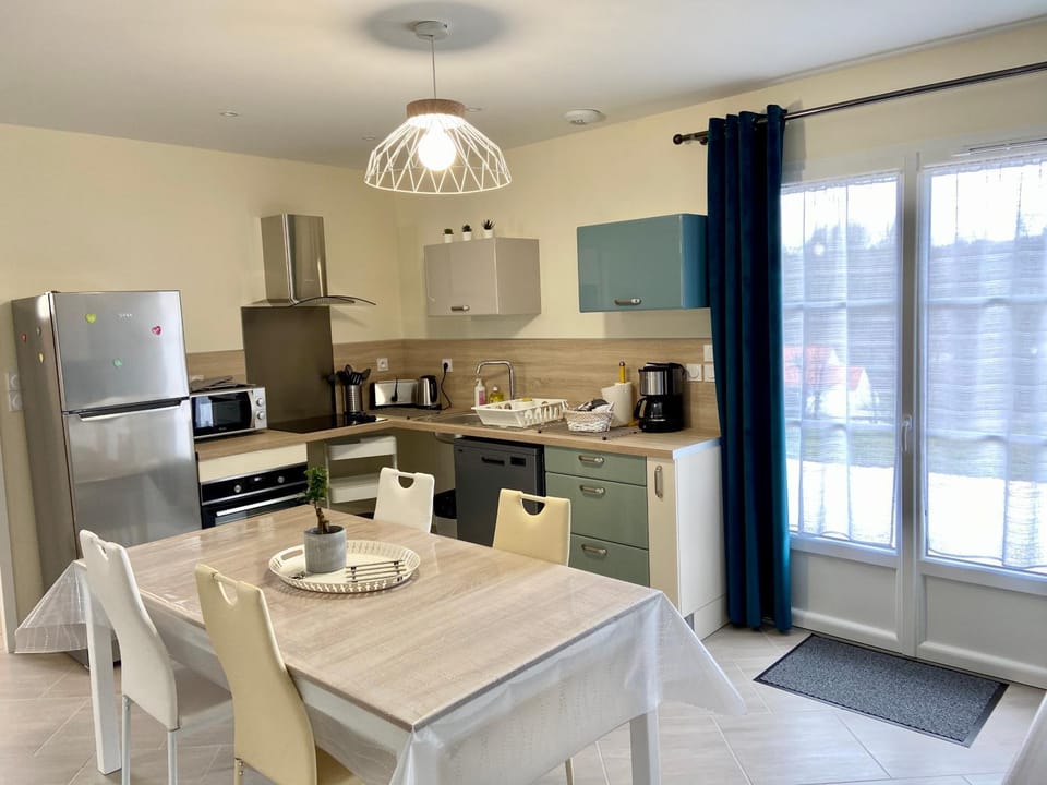 Gîte Hibiscus House in Centre-Val de Loire