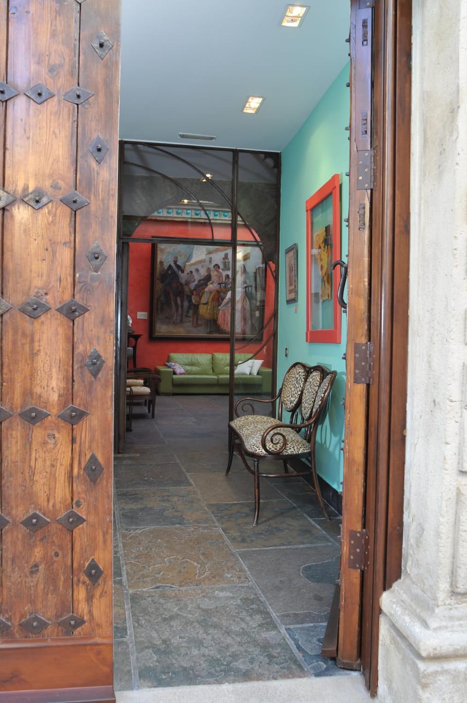 Facade/entrance, Decorative detail, Internal: Not applicable to any particular room