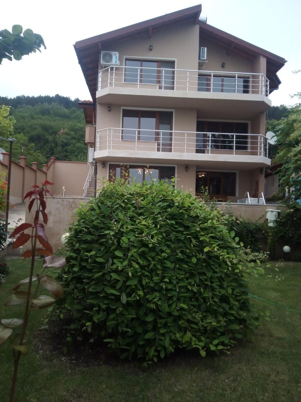Property building, Facade/entrance