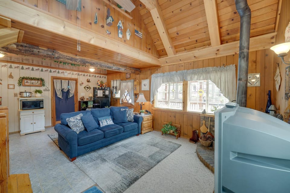 Mountain Top's Ponderosa Getaway Near Dome Rock! House in Sierra Nevada