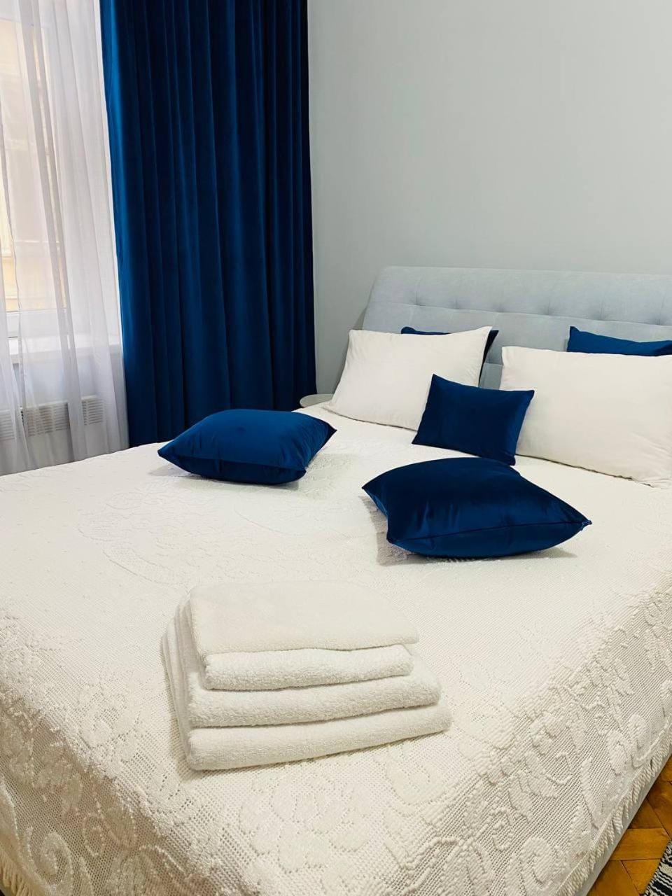 Centr Opera House 2 rooms Apartment in Lviv