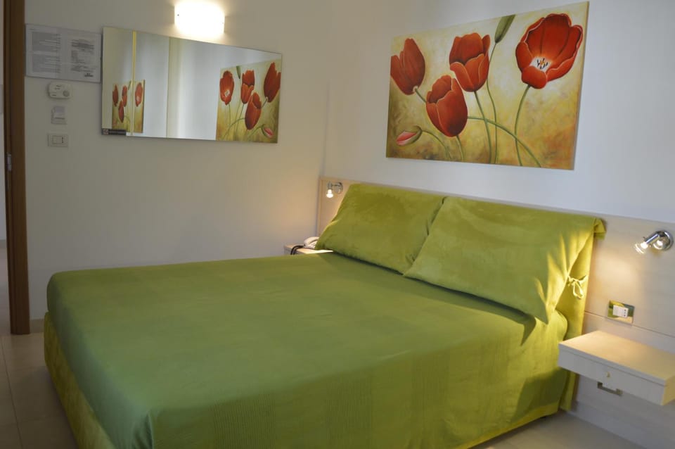 Decorative detail, Bedroom
