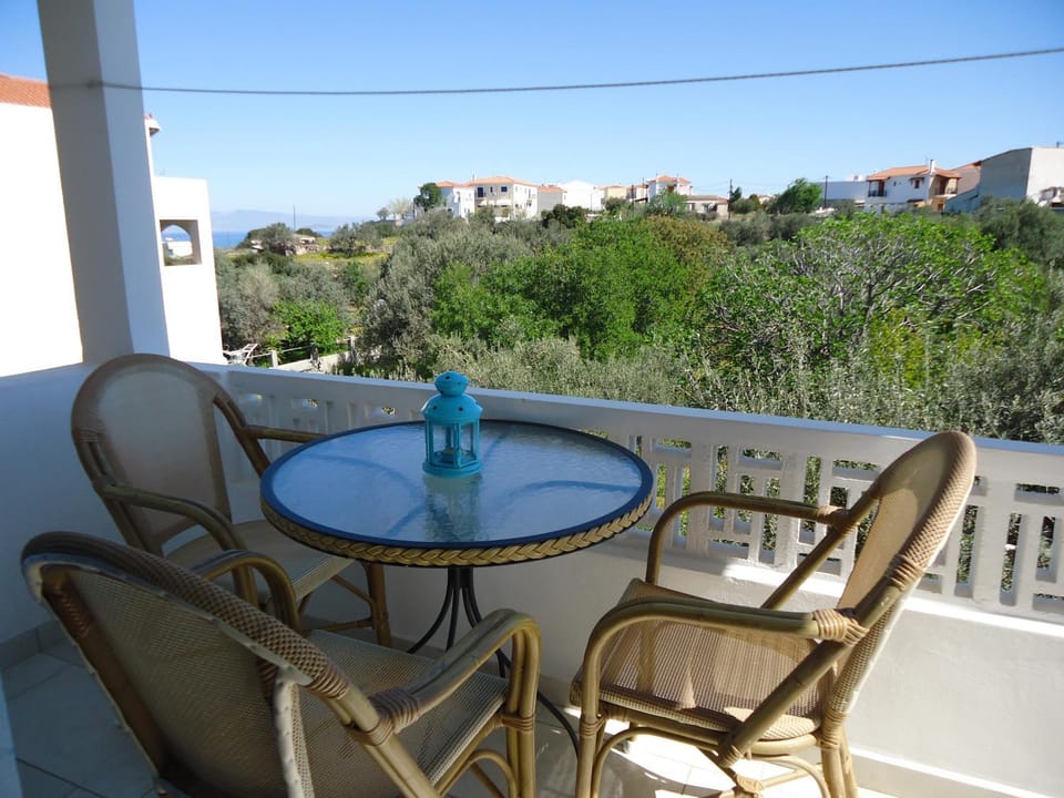 Studio Mare Apartment in Argolis, Greece
