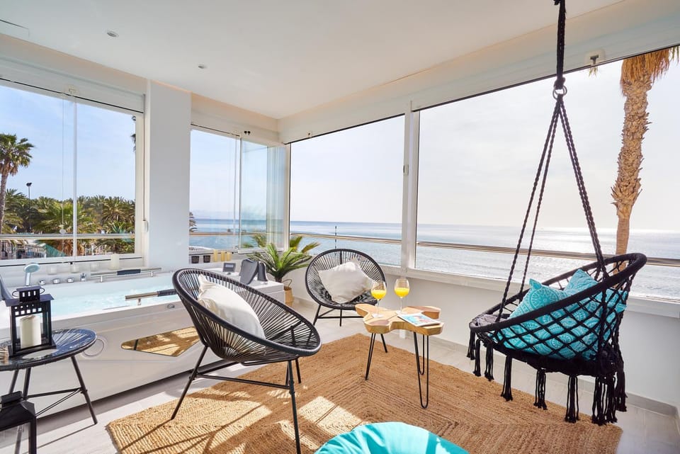 Hot Tub, Balcony/Terrace, Sea view