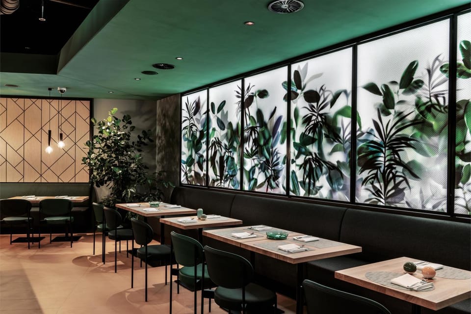 Restaurant/places to eat, Food and drinks, Dining area, Breakfast