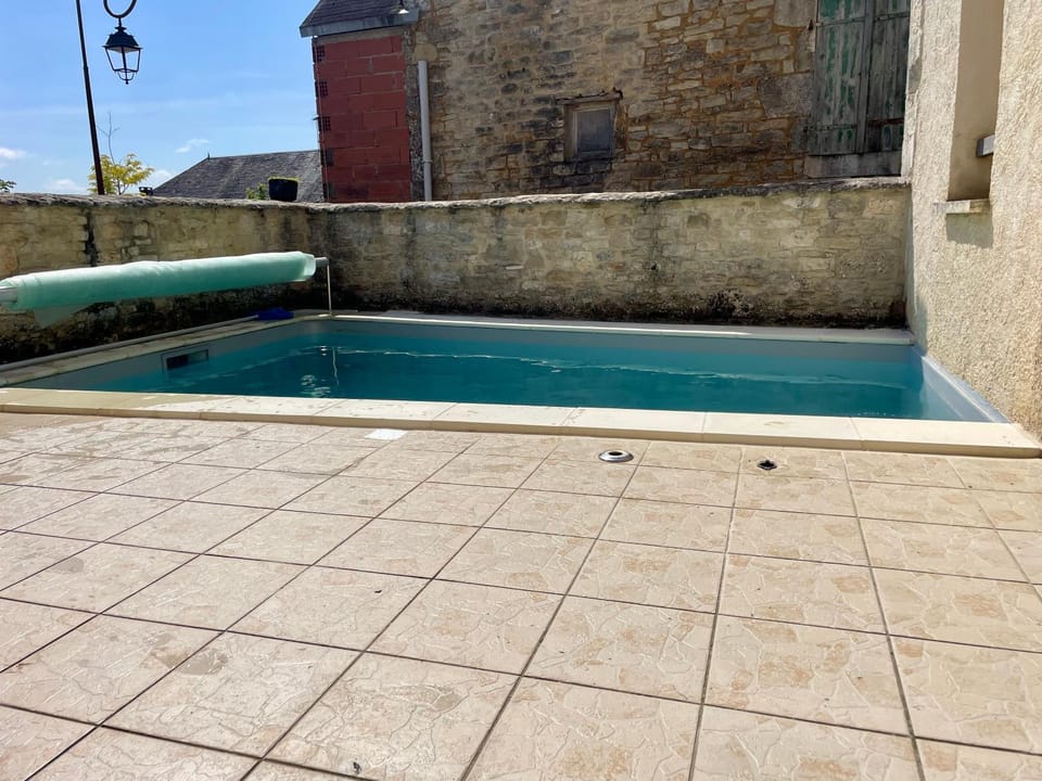 Patio, Patio, Swimming pool