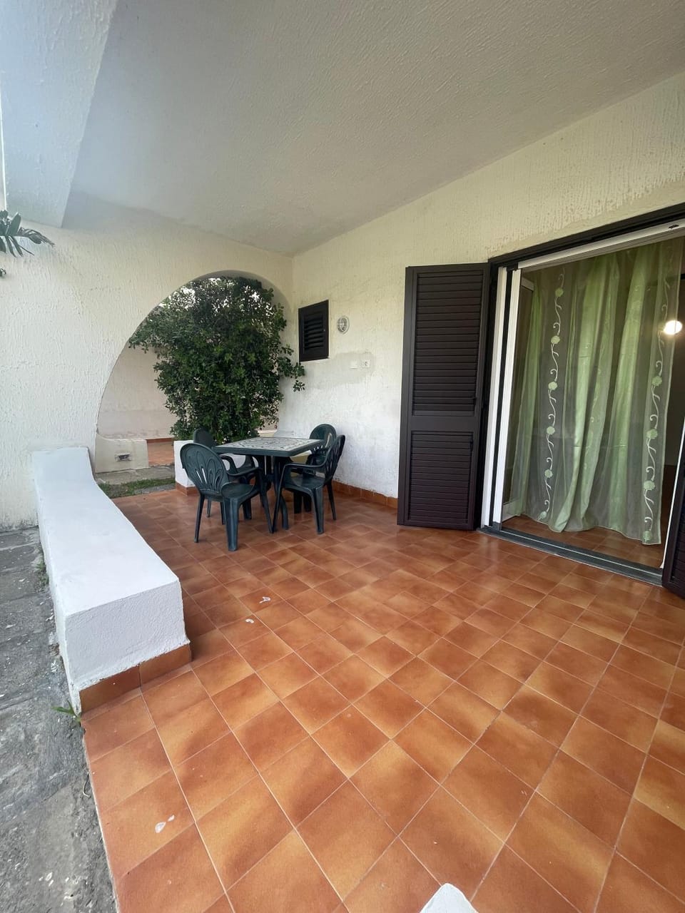 Patio, Dining area