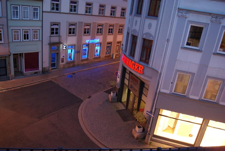 City view, Street view