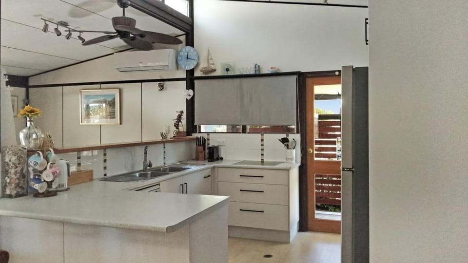 13 Sextant Drive House in Queensland