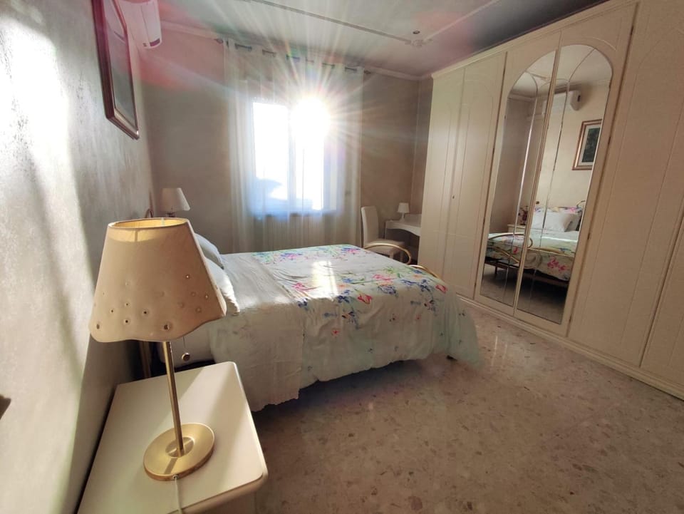 metro C and Tor Vergata Bed and Breakfast in Rome
