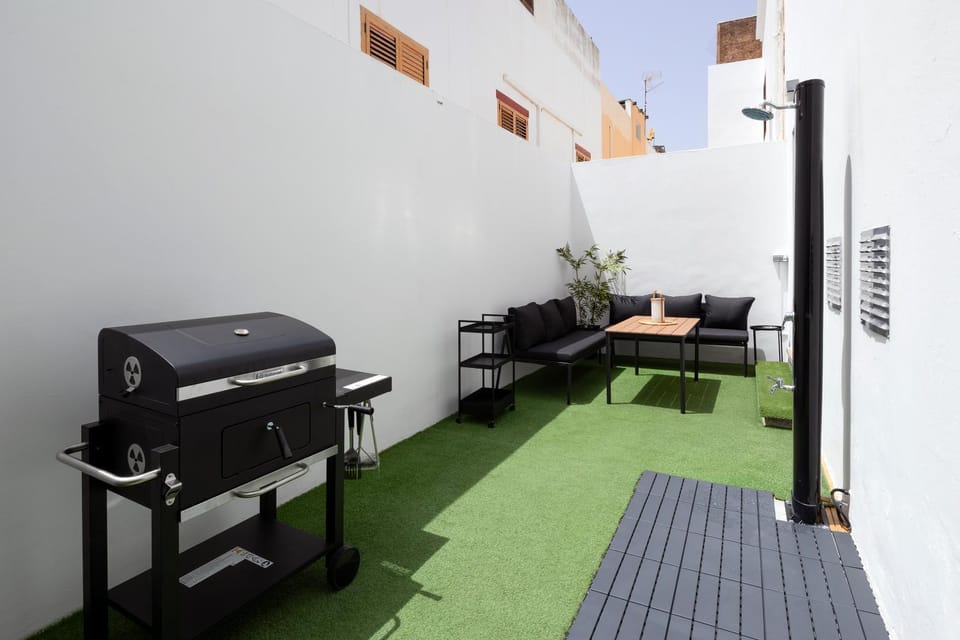 Patio, Balcony/Terrace