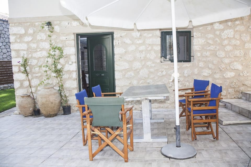 Garden, Dining area