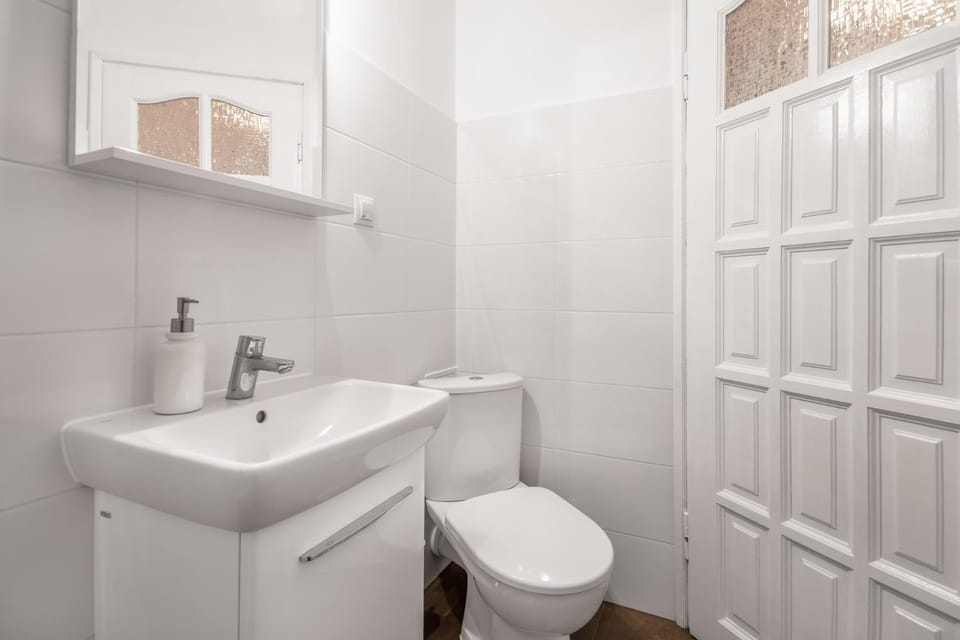Toilet, Bathroom
