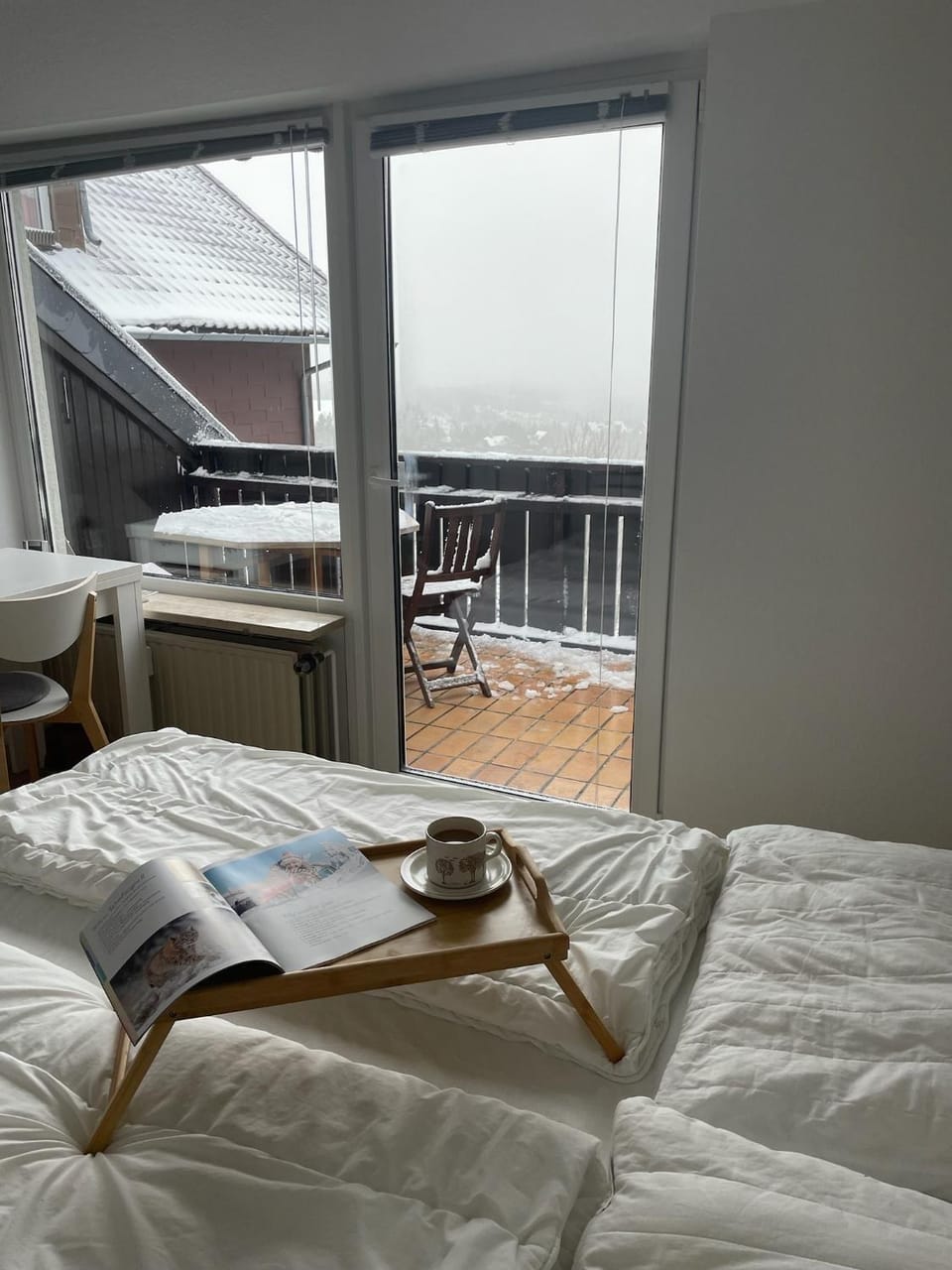 Bed, View (from property/room), Balcony/Terrace
