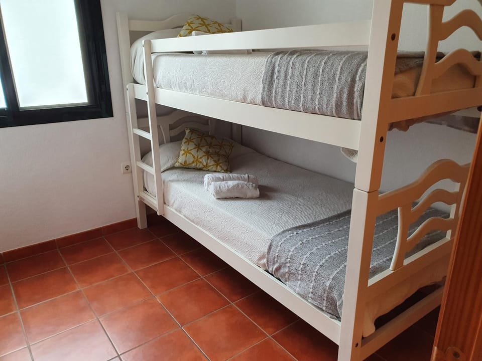 Photo of the whole room, bunk bed