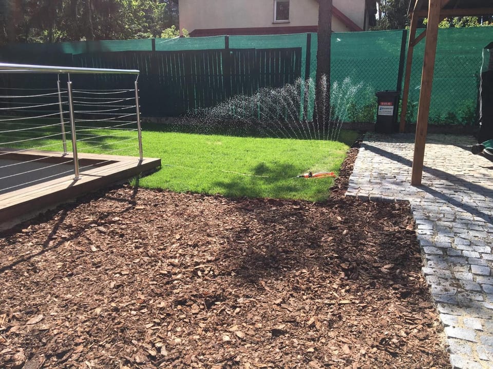 Luksusowy Apartament pod Lasem, Otwock -Shared garden, sauna, wood hot tub between two apartments! Hot tub seasonal May to October Apartment in Masovian Voivodeship