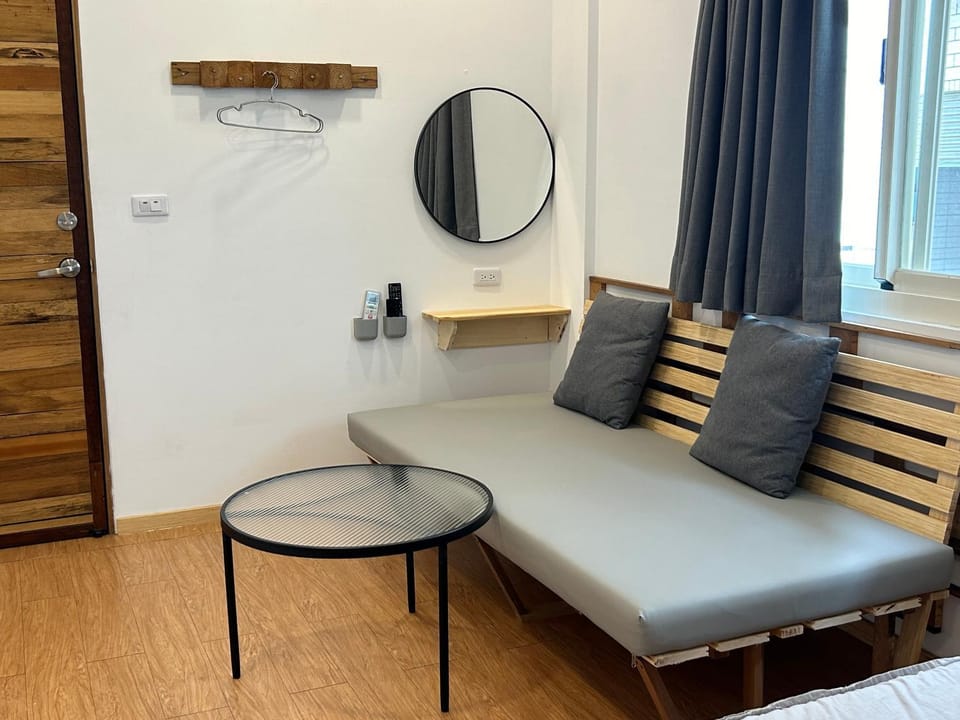 Summerflow Hostel Bed and Breakfast in Kaohsiung