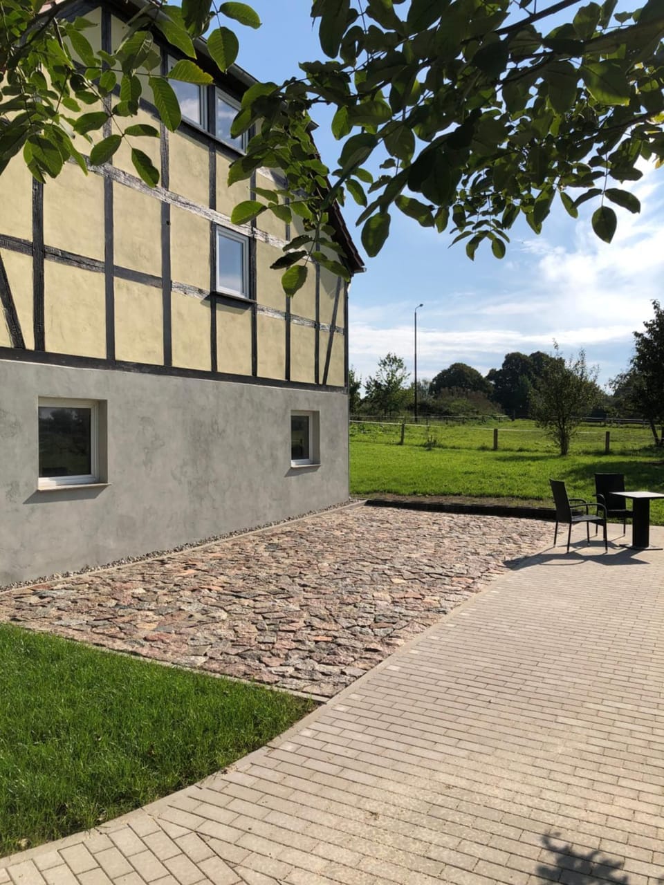 Patio, Facade/entrance, Garden