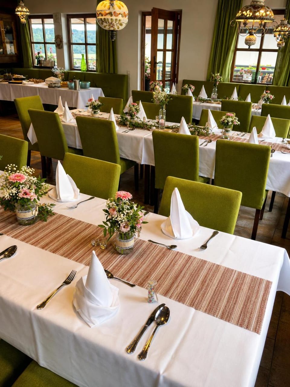 Restaurant/places to eat