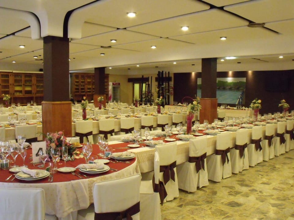 Banquet/Function facilities