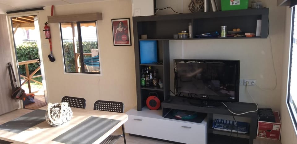 SIBLU CONDRIEU Campground/ 
RV Resort in Condrieu