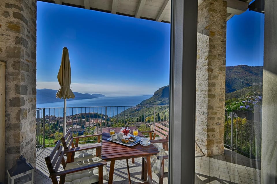 Patio, Balcony/Terrace, Lake view