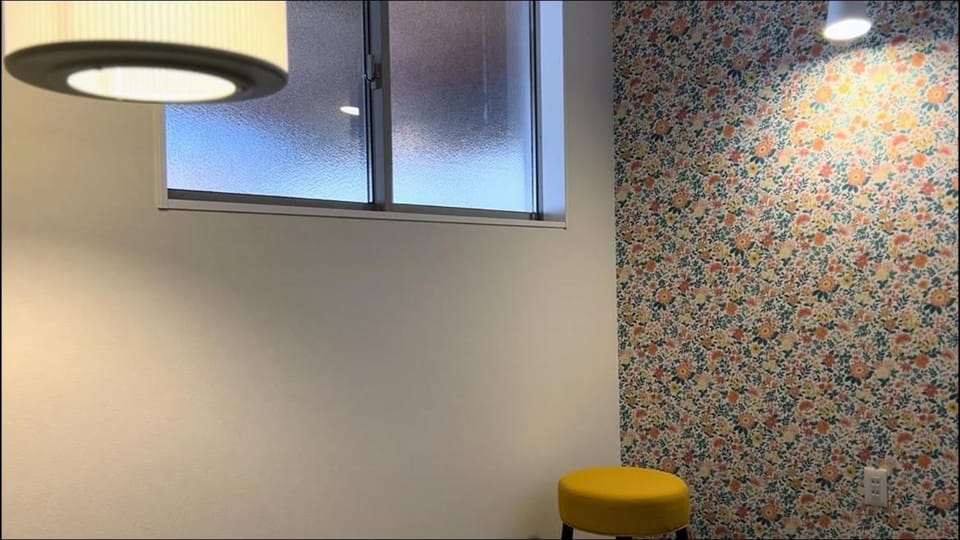 商店街で暮らすように泊まる-アラシマホステル- Hostel in Japan
