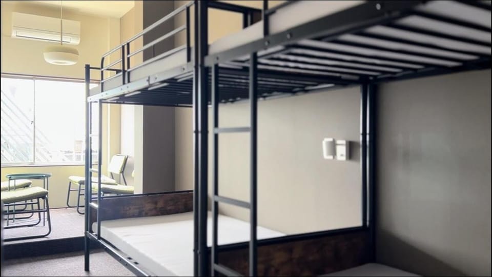 商店街で暮らすように泊まる-アラシマホステル- Hostel in Japan