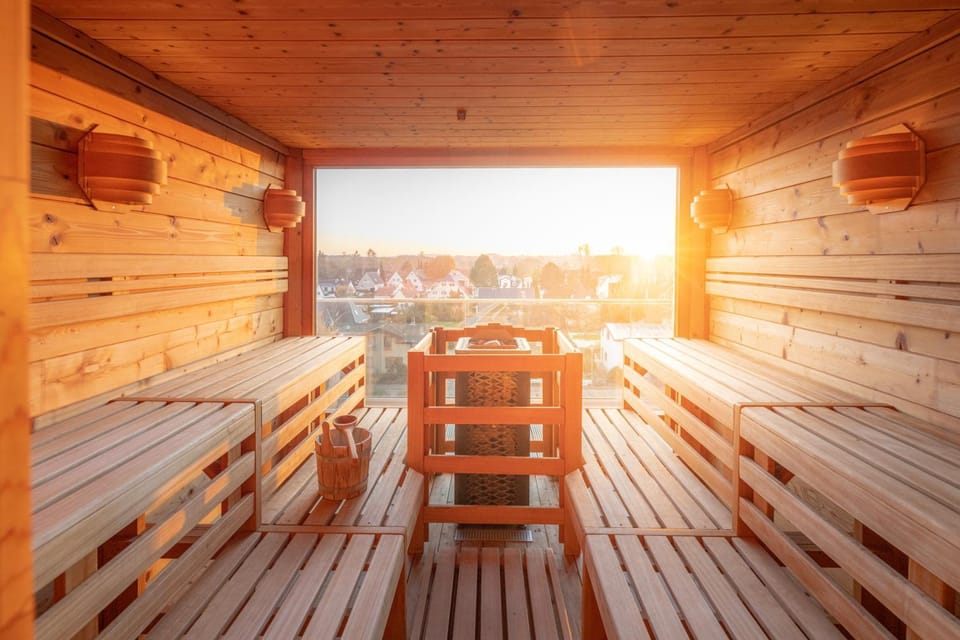 Day, Sauna